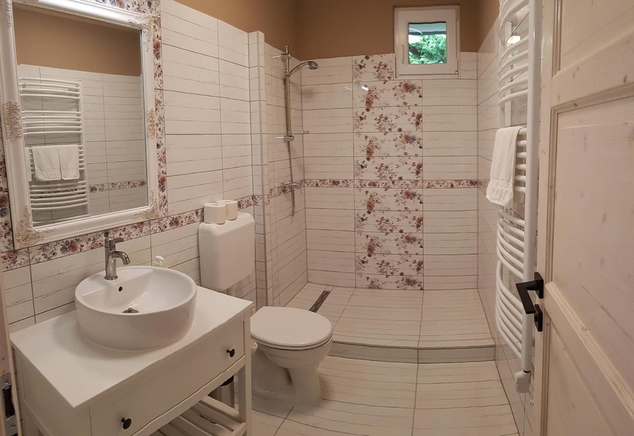 Rigo Apartman كيستاي المظهر الخارجي الصورة